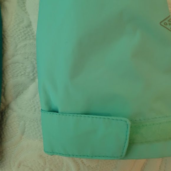 Columbia rain jacket - Picture 9 of 16